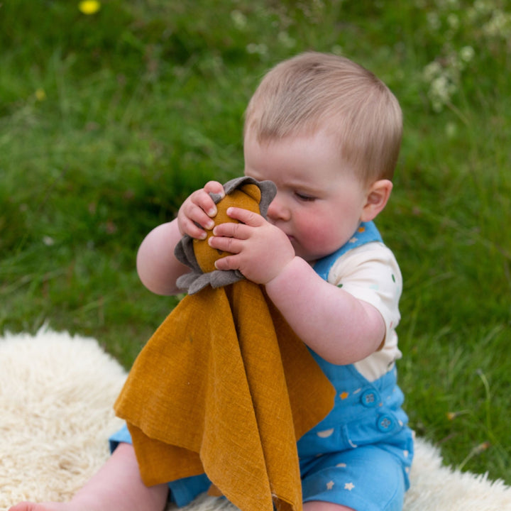Golden Lion Organic Baby Comforter Toy NOT AVAILABLE for USA/AUS/CAN