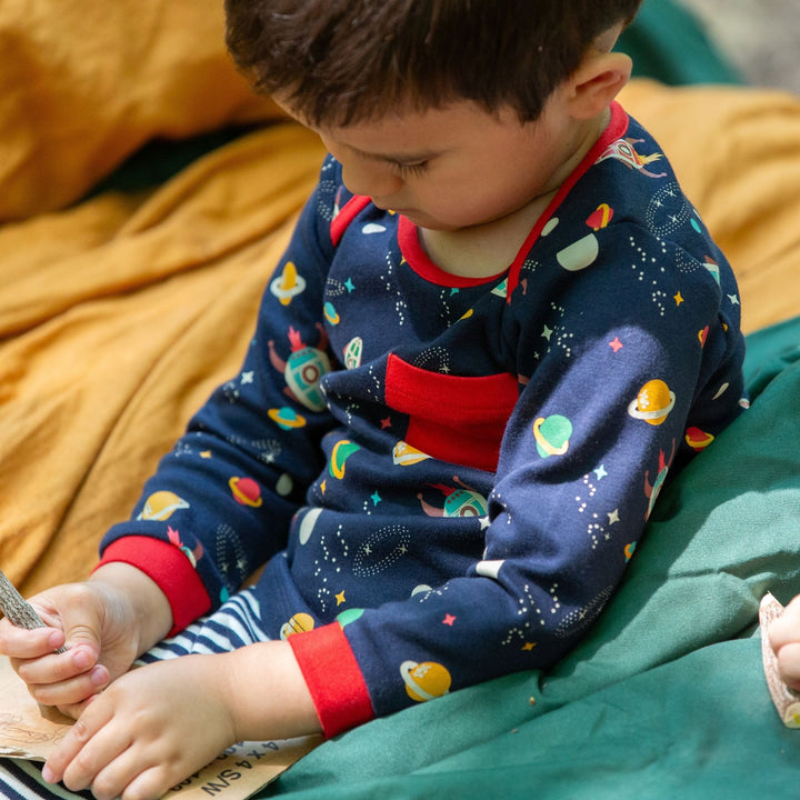 Outer Space Organic T-Shirt & Jogger Playset