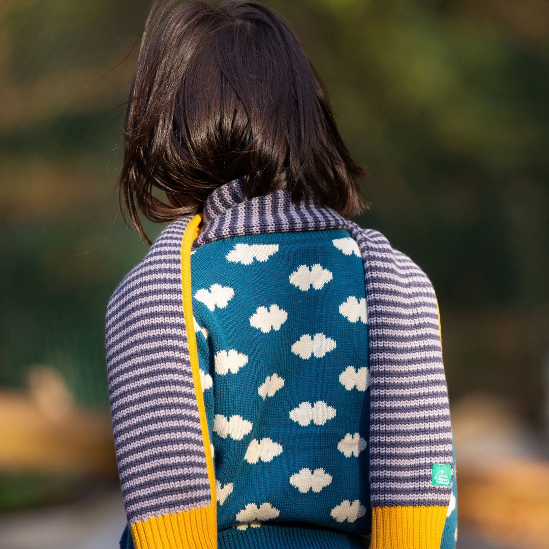 Dreamy Blue Striped Knitted Scarf