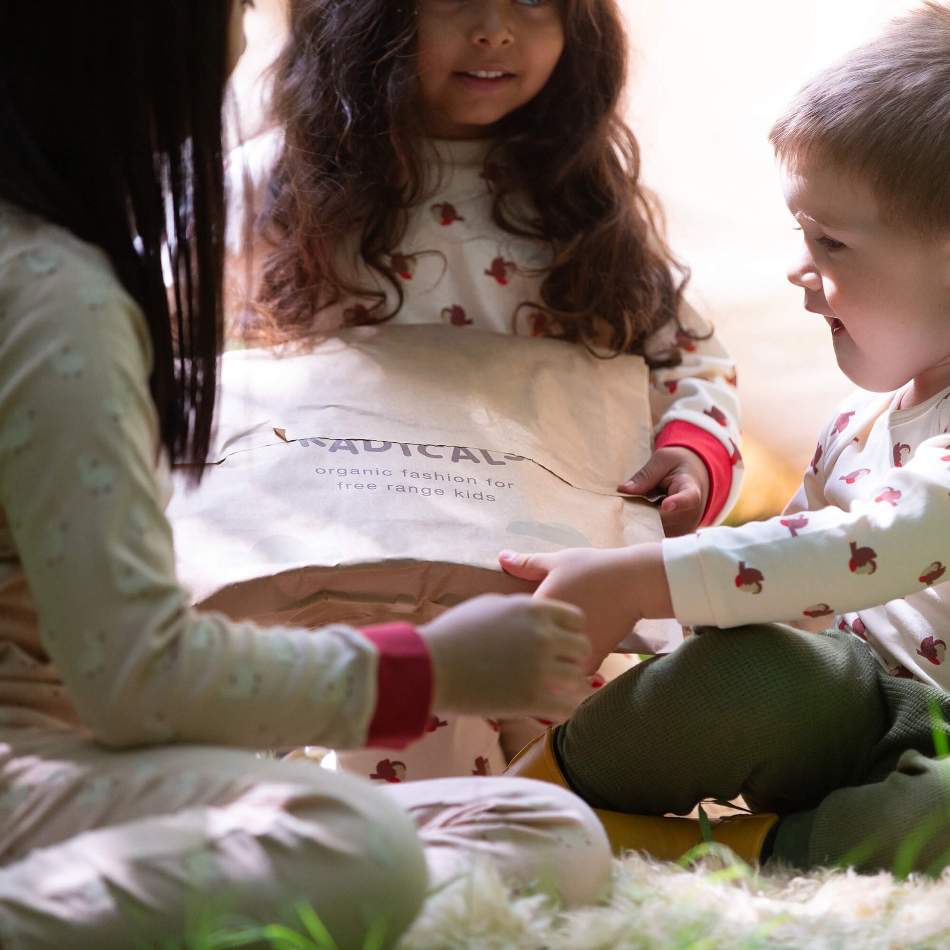 Little Robin Organic T-Shirt And Jogger Playset Cream / 4-5y