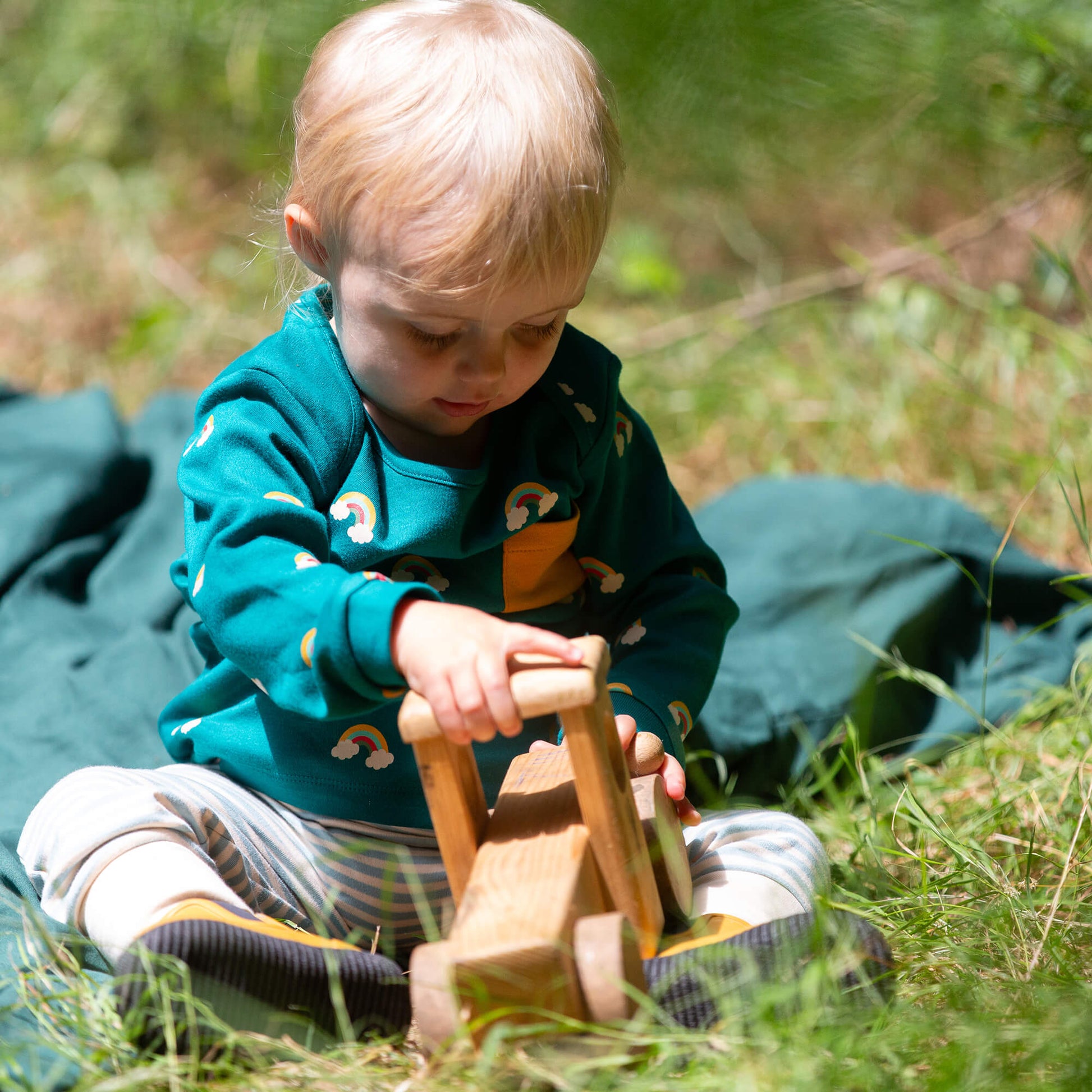 Turquoise Rainbows Organic T-Shirt & Jogger Playset Green / 4-5y