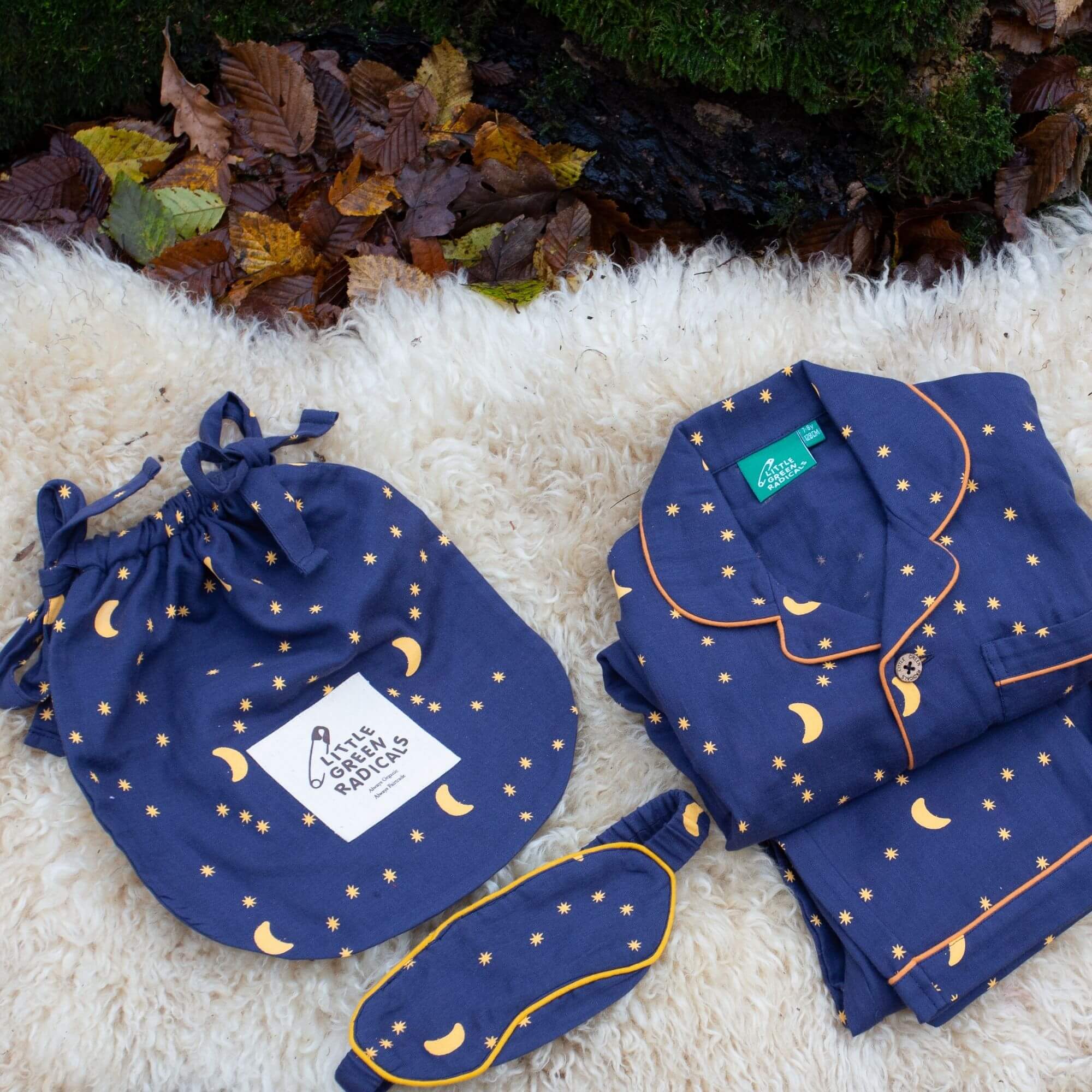 Dark Night Classic Pyjamas NOT AVAILABLE for USA/AUS/CAN