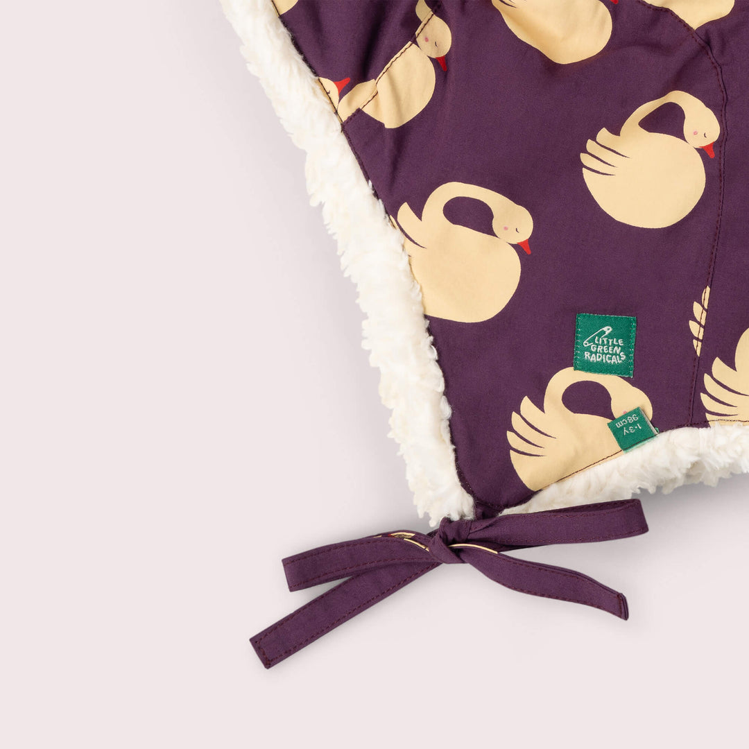 Sleeping Swans Sherpa Lined Hat Purple / 5-8y