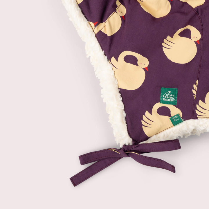 Sleeping Swans Sherpa Lined Hat Purple / 5-8y