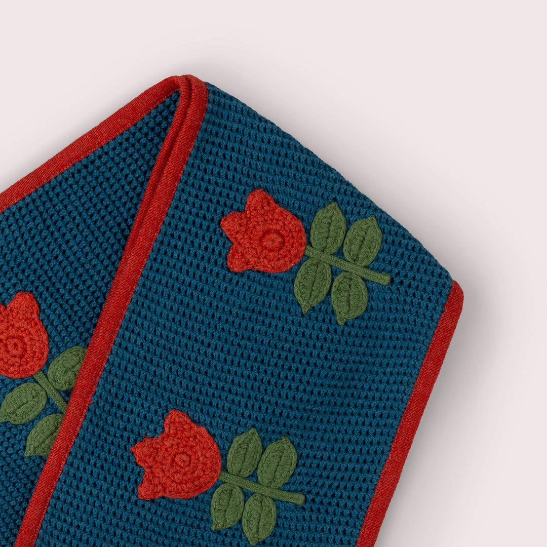 Tulips Knitted Scarf Blue / One Size