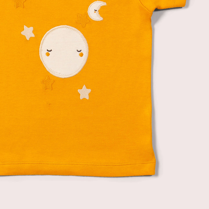 Full Moon Applique Short Sleeve T-Shirt