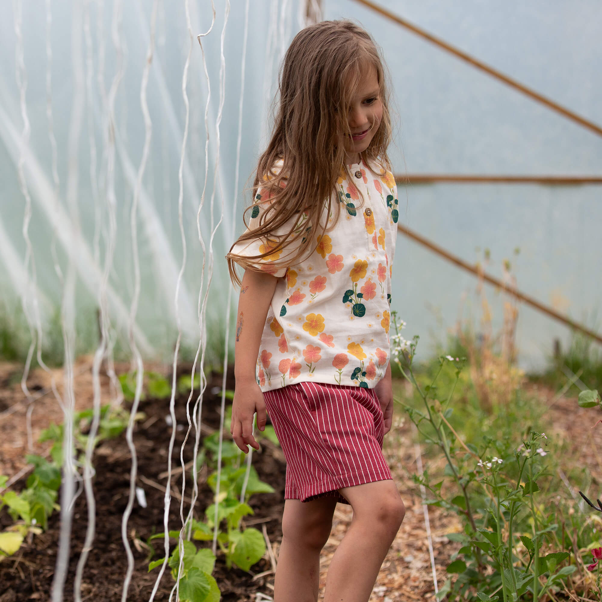 Flora Loose Fit Short Sleeve Henley Top Cream / 18-24m