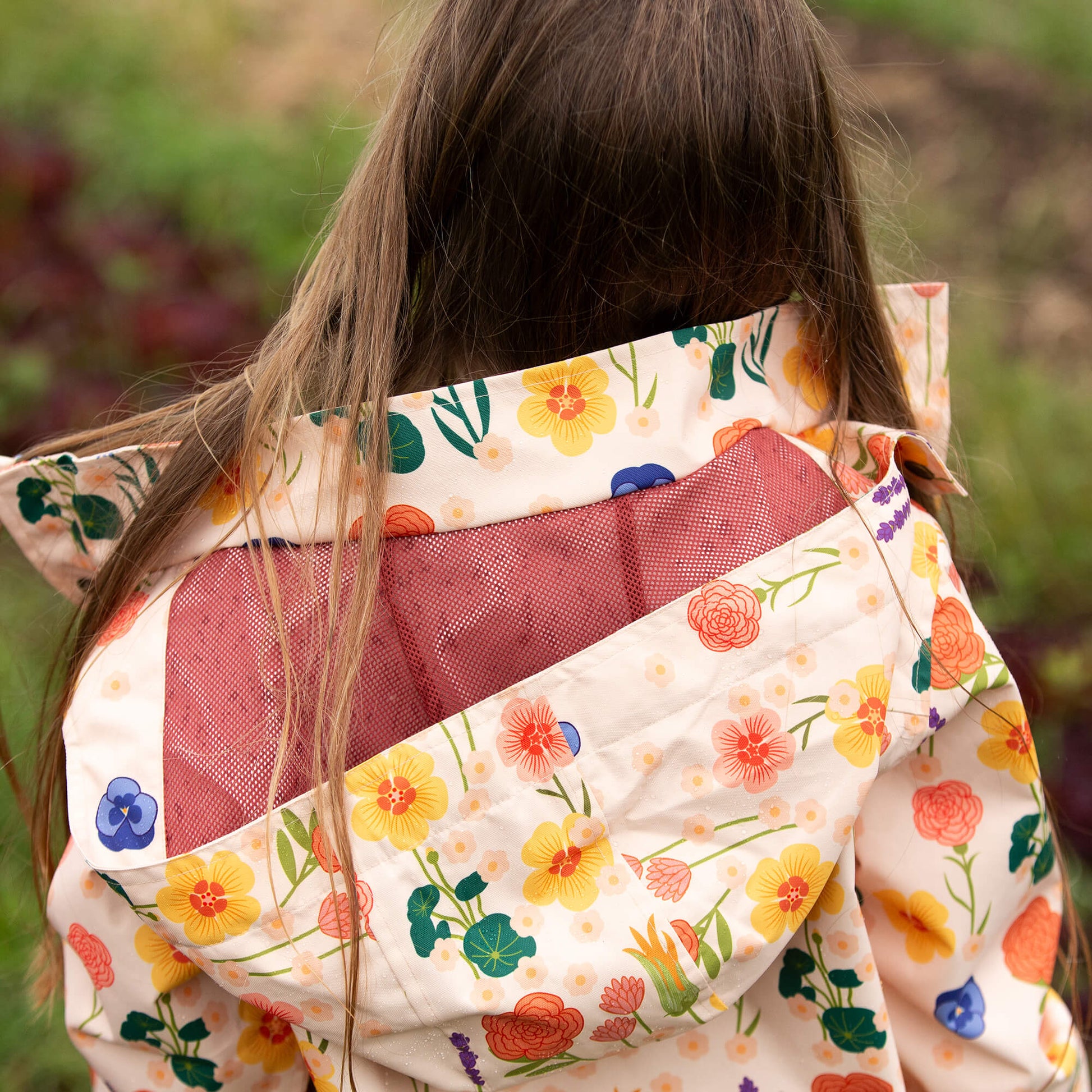 Flower Meadow Recycled Waterproof Raincoat MULTI / 7-8y