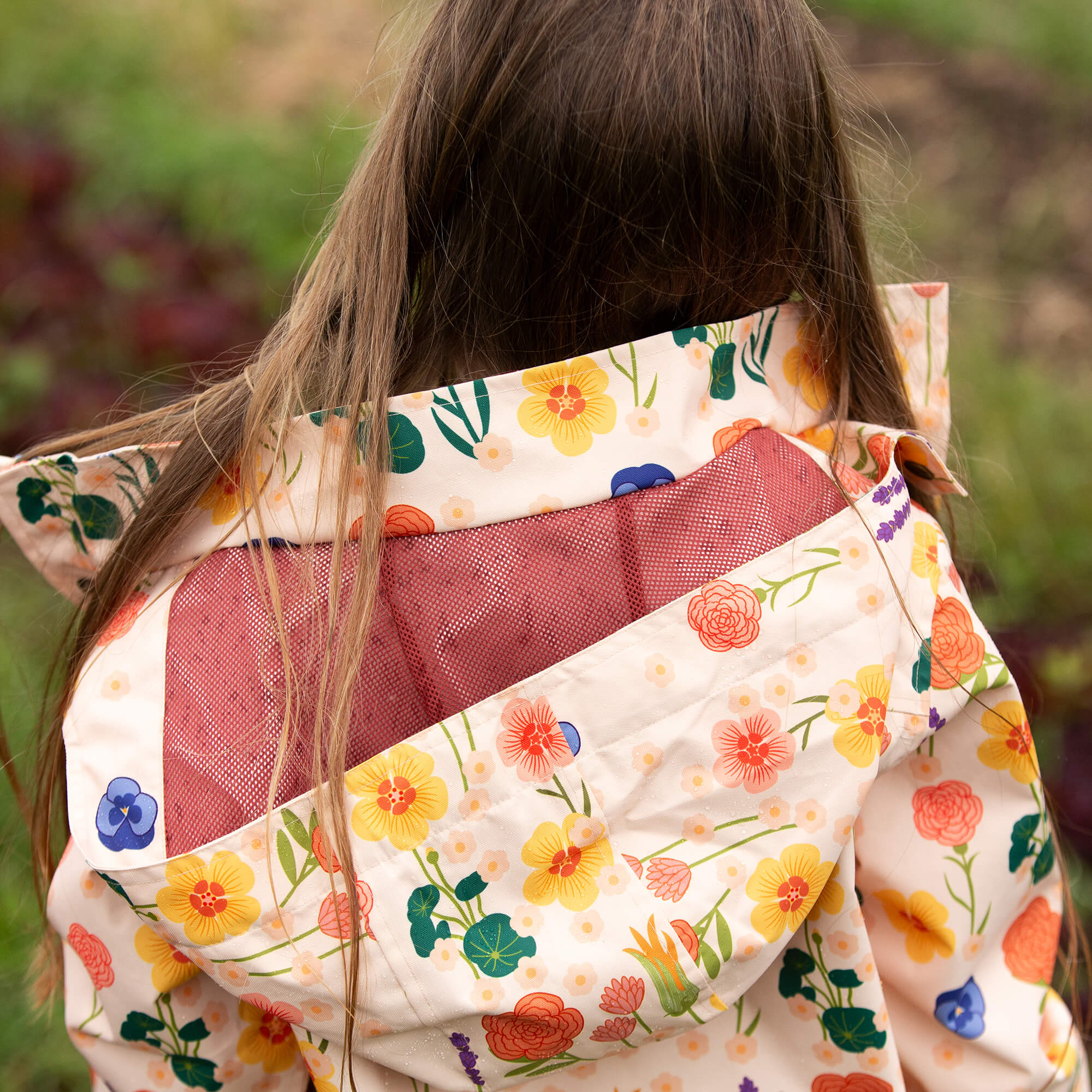Flower Meadow Recycled Waterproof Raincoat MULTI / 7-8y