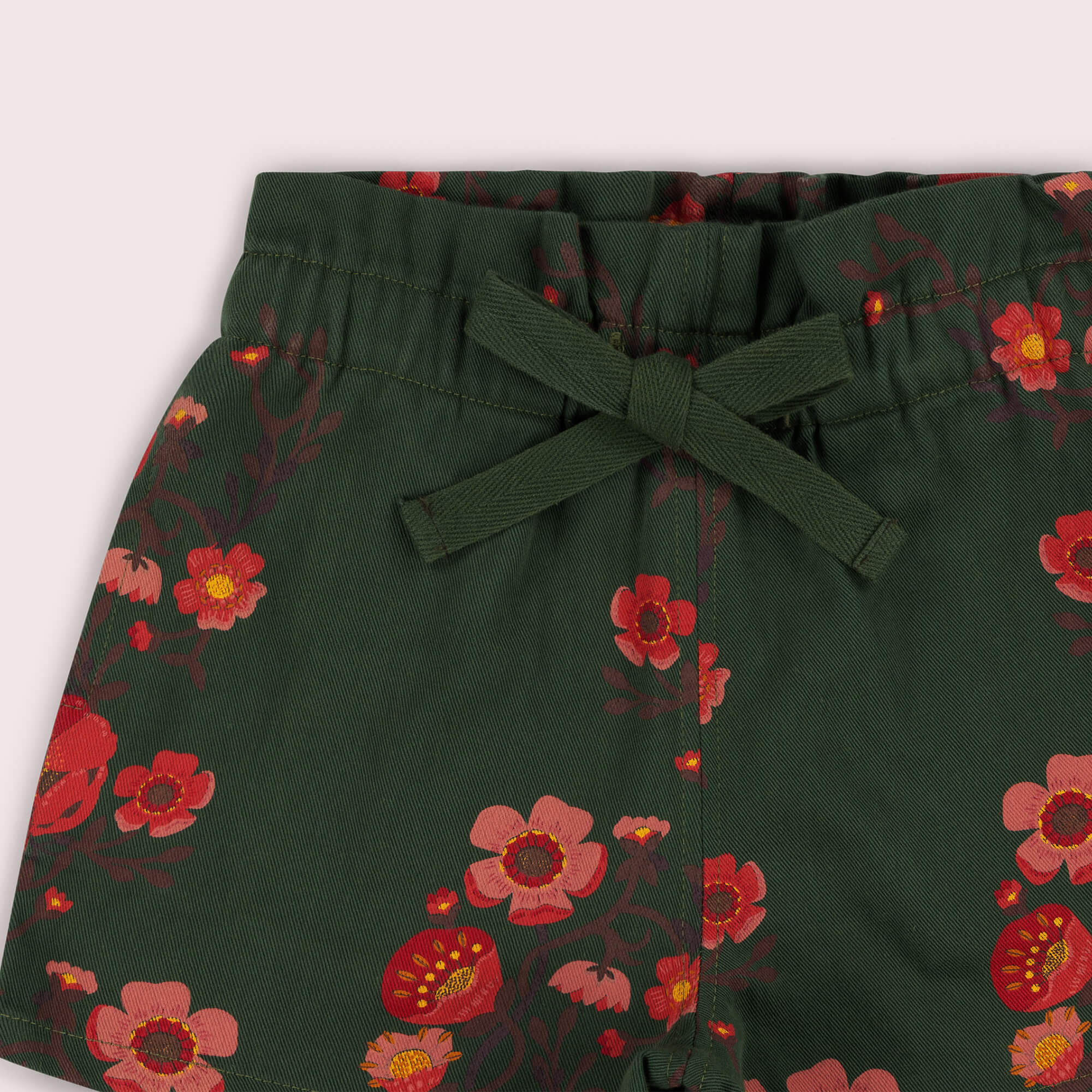 Olive Poppies By The Sea Shorts Green / 7-8y