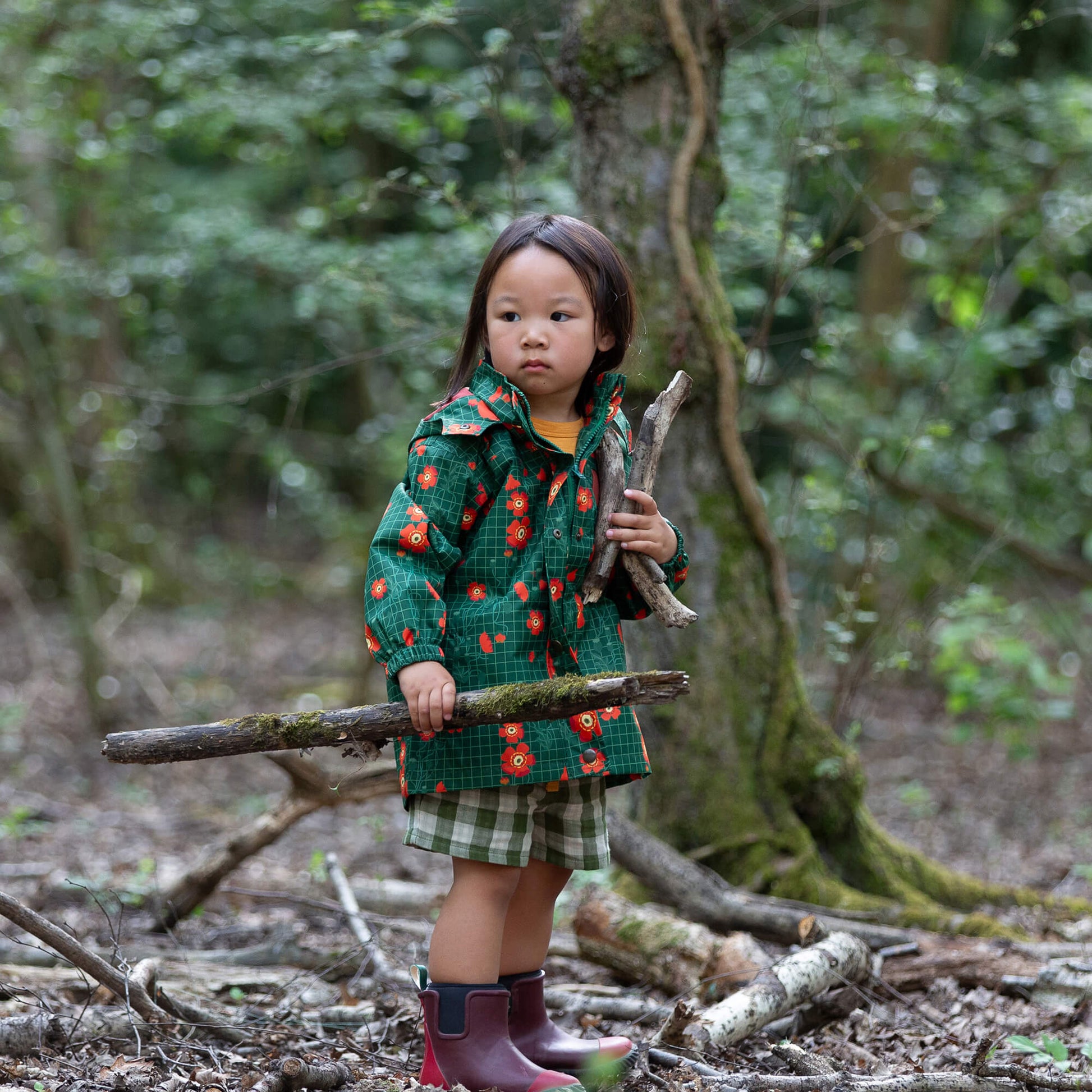 WIld Poppies Recycled Waterproof Raincoat Green / 7-8y
