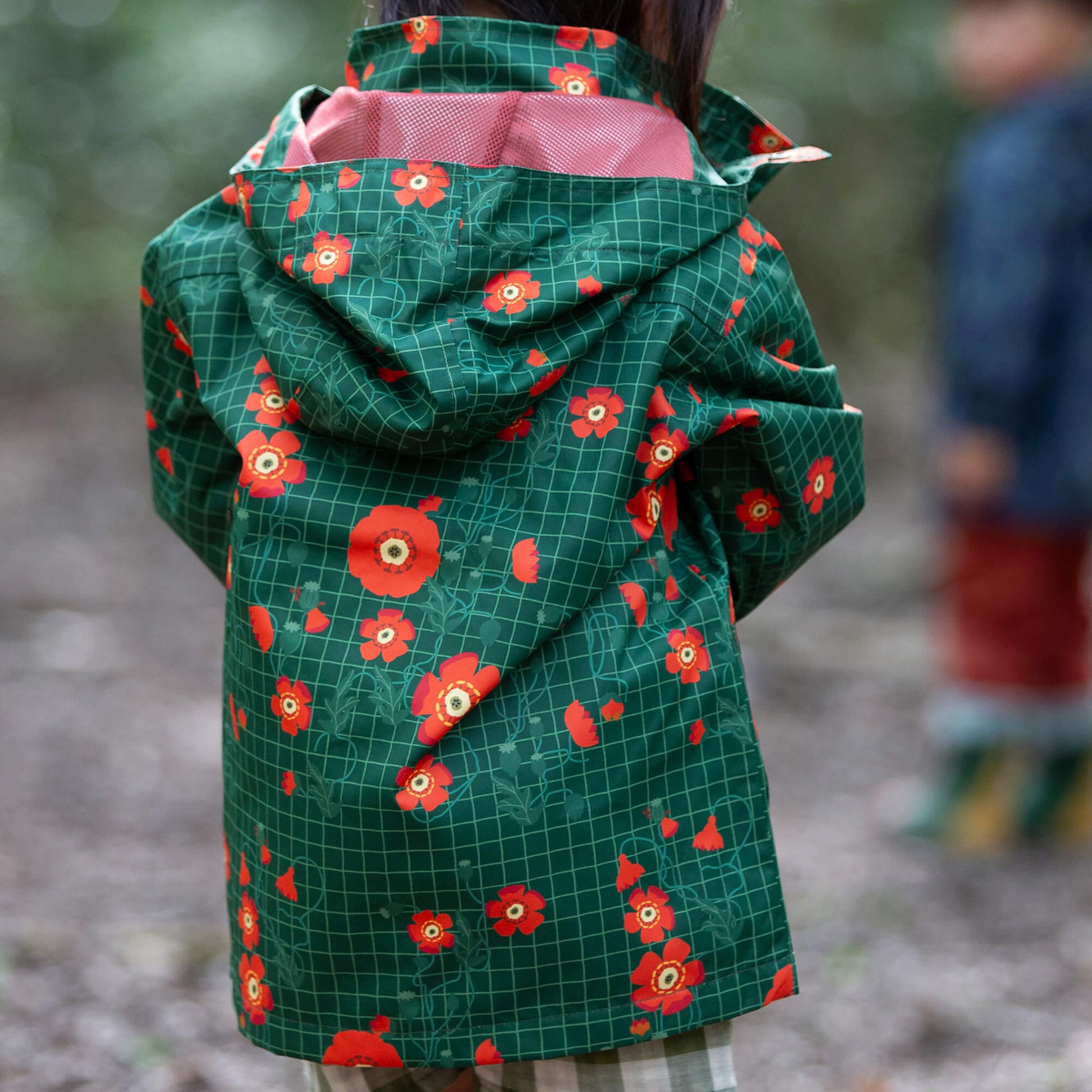 WIld Poppies Recycled Waterproof Raincoat Green / 7-8y