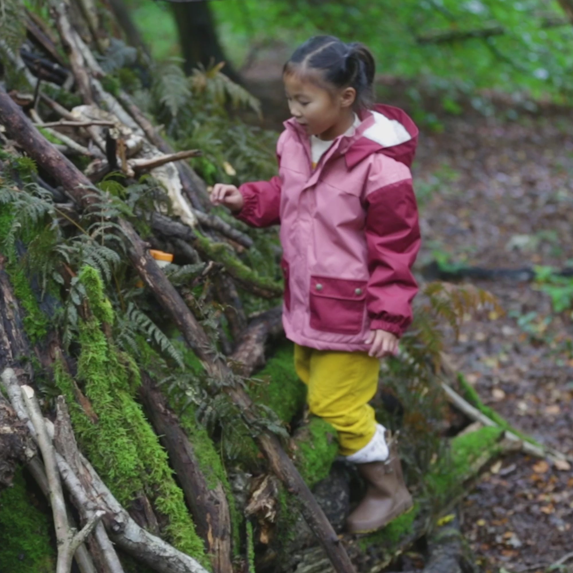 Load video: Plum Colour Block Recycled Waterproof Winter Coat