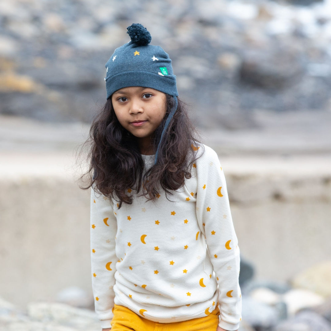 Golden Stars Knitted Hat & Baby Booties Set