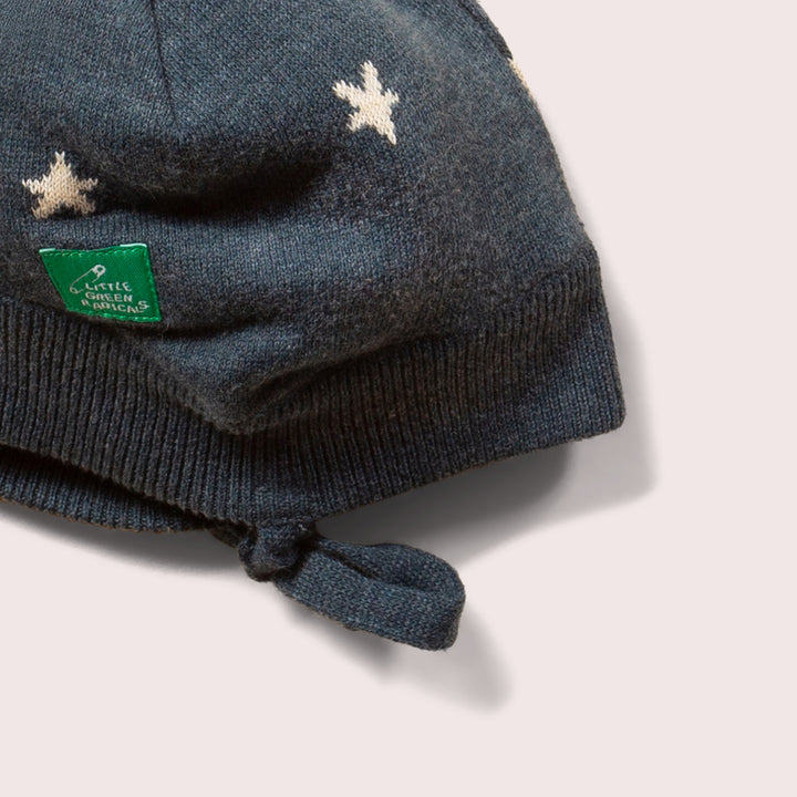 Golden Stars Knitted Hat