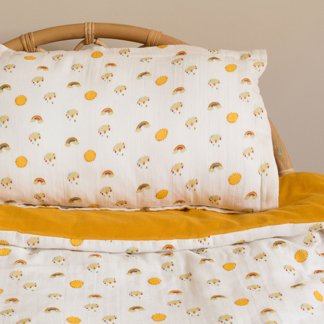 Sunshine and Rainbows Organic Cuddly Cot Bed Duvet Set